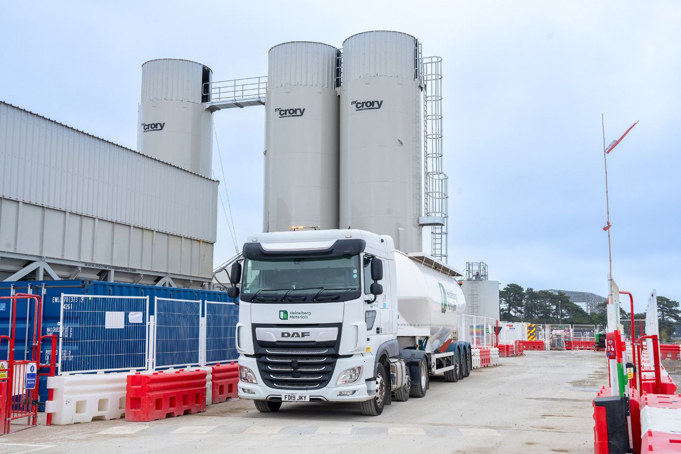 Heidelberg Materials UK installs first on-site concrete batching plant at Sizewell C
