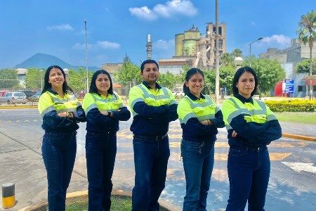 Holcim Mexico launches call for application for the fifth generation of its 2025 Young Professionals Program
